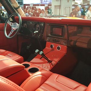 Sema2017-124
