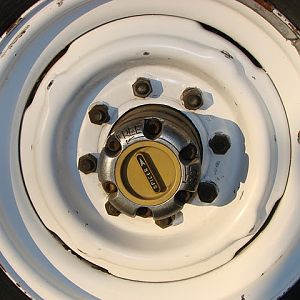 External design locking hub, 3/4 ton Dana 44, Spicer brand