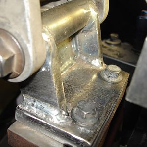 Alternator mounting