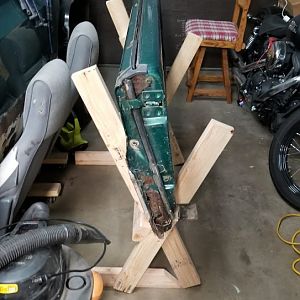 tailgate stand