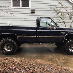 side shot of 84