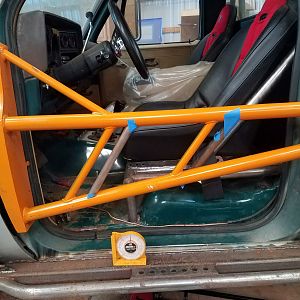 tube door