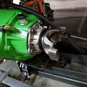 1410 yoke NP205
