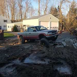 Driveway wheelin front 3/4