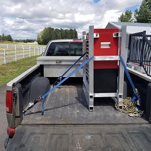 Mobile tool box, rear