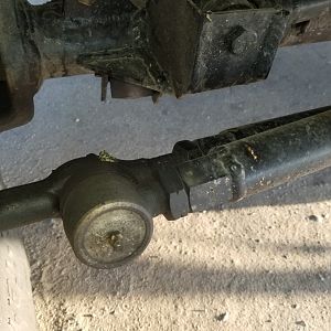 Passenger side drag link