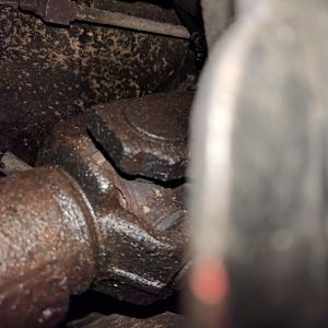 Front Driveshaft U-Joint - T-Case Side