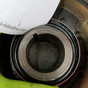 Front seal unseats