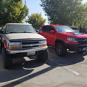 Side by side ZR2s