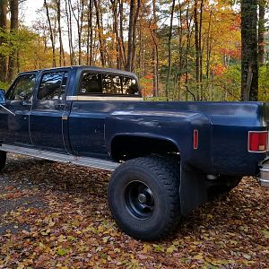Dually