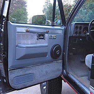 Simple clean speaker install