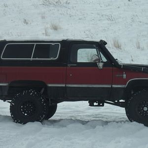 85GMCJD Side view.