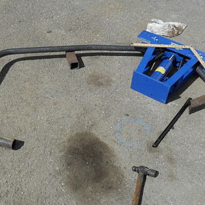 85GMCJD roll bar start