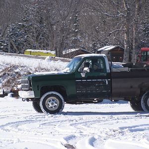 85GMCJD bought a $300 farm truck off a friend for my youngest boys 1st project