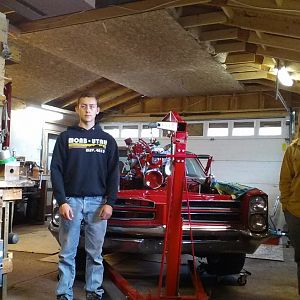 4 years building the car and now engine install... special day for my boy