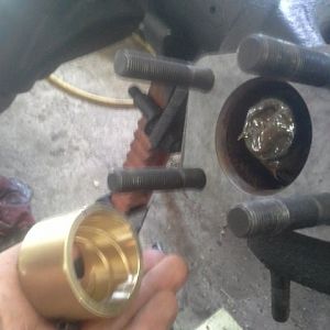 85GMCJD bronze upper bushings