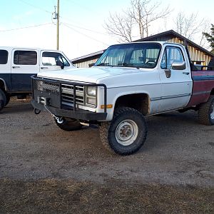 85GMCJD my boys 85K20 front winch bumper