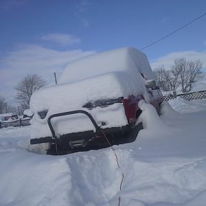 85GMCJD overnight snow