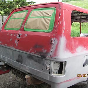 before I dug into the frame build and swap, I wanted to lock up the 3/4 ton tub till body work time