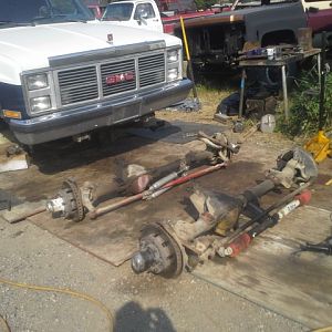 Finally swapped in a cross over setup that I pulled from my Jimmy when I installed the Hi-Steer Hydro assist 60