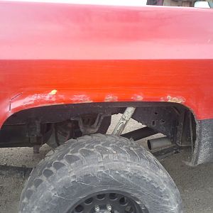 rust was showing thru on the right quarter, I wanted to wait to redo the body, so just a quick rust cut and patch
