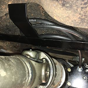 Cable bracket