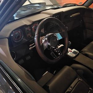 Razor interior