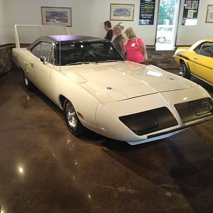 Hemi superbird