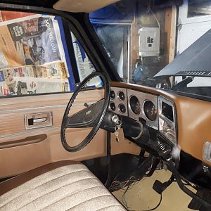 Factory tach with the guage cluster and new dash pad