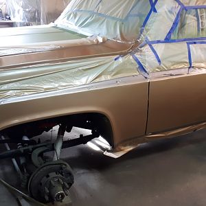 Drivers side gold sprayed...no runs! No sags! Next the black