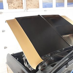 Hood stripes layout