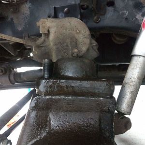 Driver's Side Upper Cap