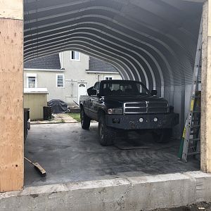 Donor in the shop