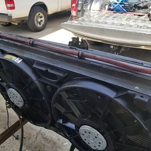 Fan upper mounts 2