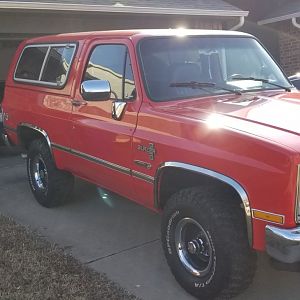 86 Blazer Pics