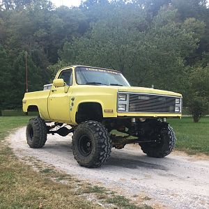 Looking good out of driveway