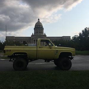 Posing for the governor to see lol