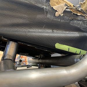 Seat tracjs completely hidden underneath