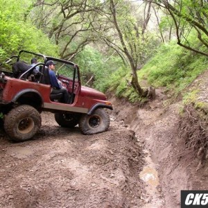 TT_cj7_turning_around_Small_