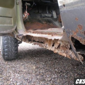 Left Side Rocker