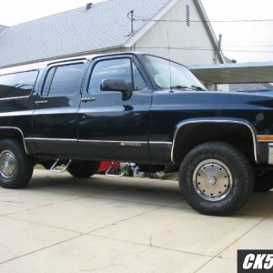 1991 V2500 Suburban