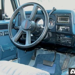 1991 V2500 Suburban Drivers View