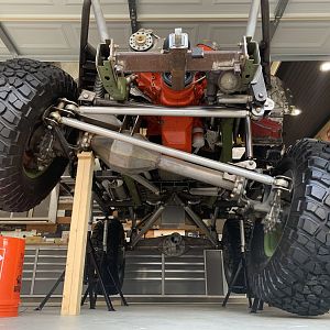 Full Articulation - Front View