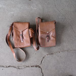 Brown 5 Cell with Vinyl Strap.JPG