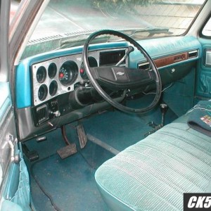 front intereor