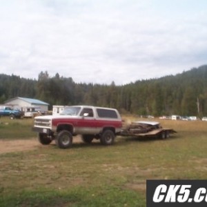 RedK5andtrailer