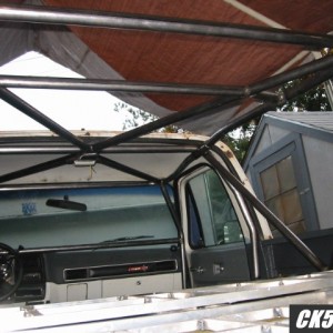 cage_top_2