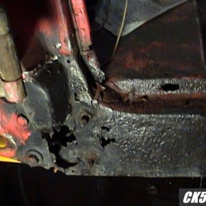inner rocker, door pillar rust.