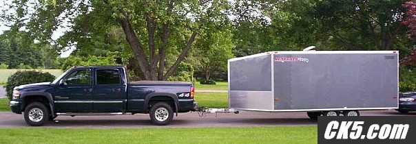 06_with_trailer_in_driveway4