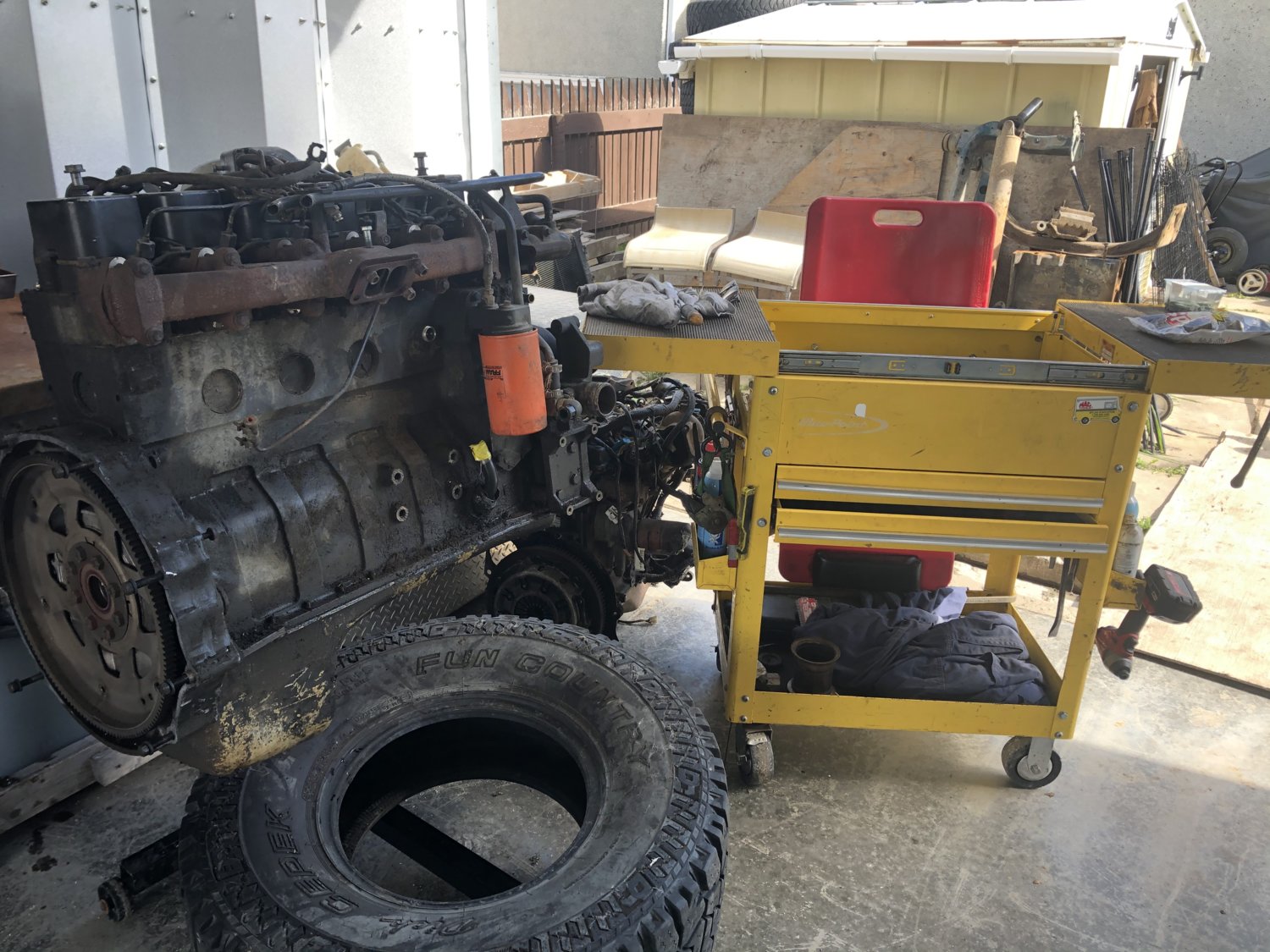 12 valve